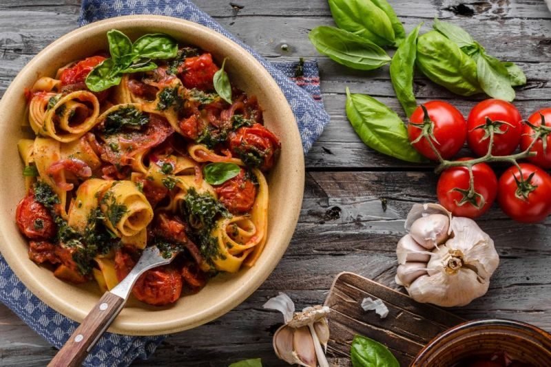 Cooking with tomatoes