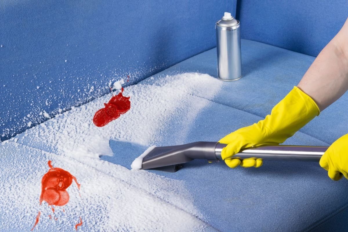 Remove Tomato Sauce Stain from Upholstery