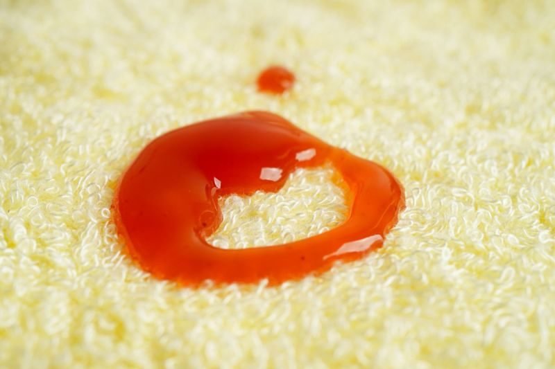 Remove Tomato Stain from Clothing