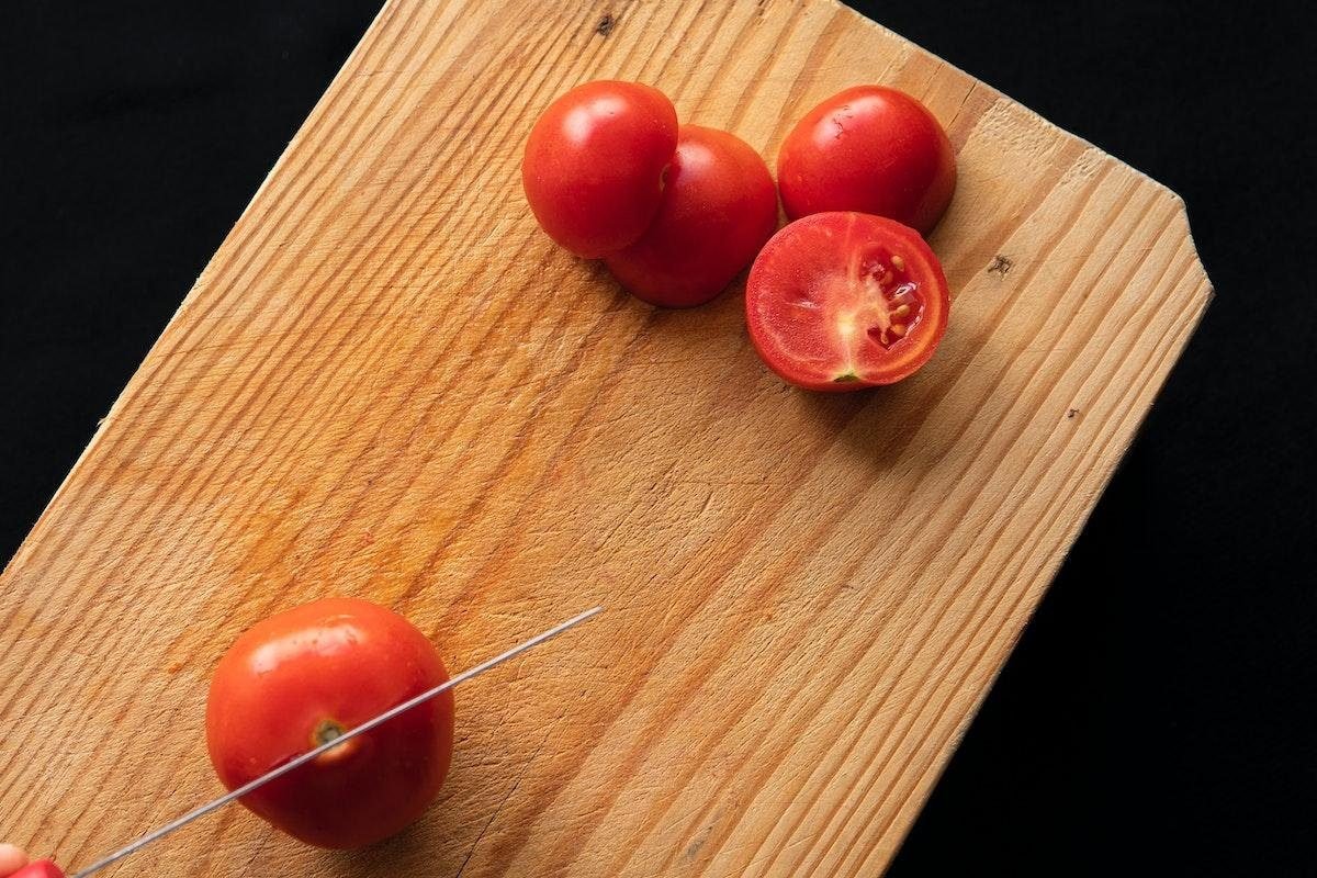4 Effects Of Epsom Salt Performs On Tomato Plants